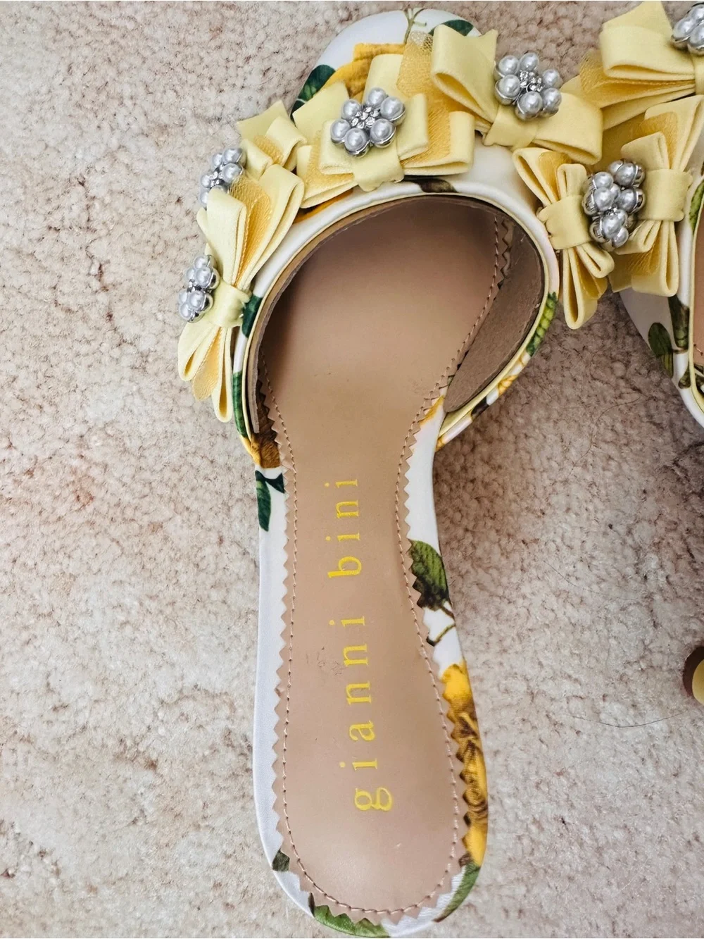 Gianni Bini Lele Embellished Yellow Floral Bow Pearl-Cluster Heels 6 - Picture 7 of 8